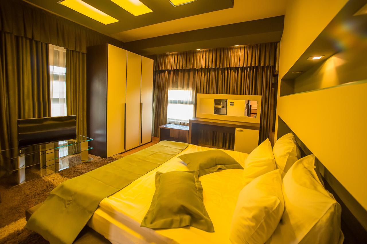Simple Rooms Self Check In Бухарест Екстер'єр фото